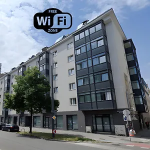 Betariel'Com Hauptbahnhof Apartment